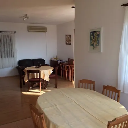 Apartment Primosten Dolac Room photo
